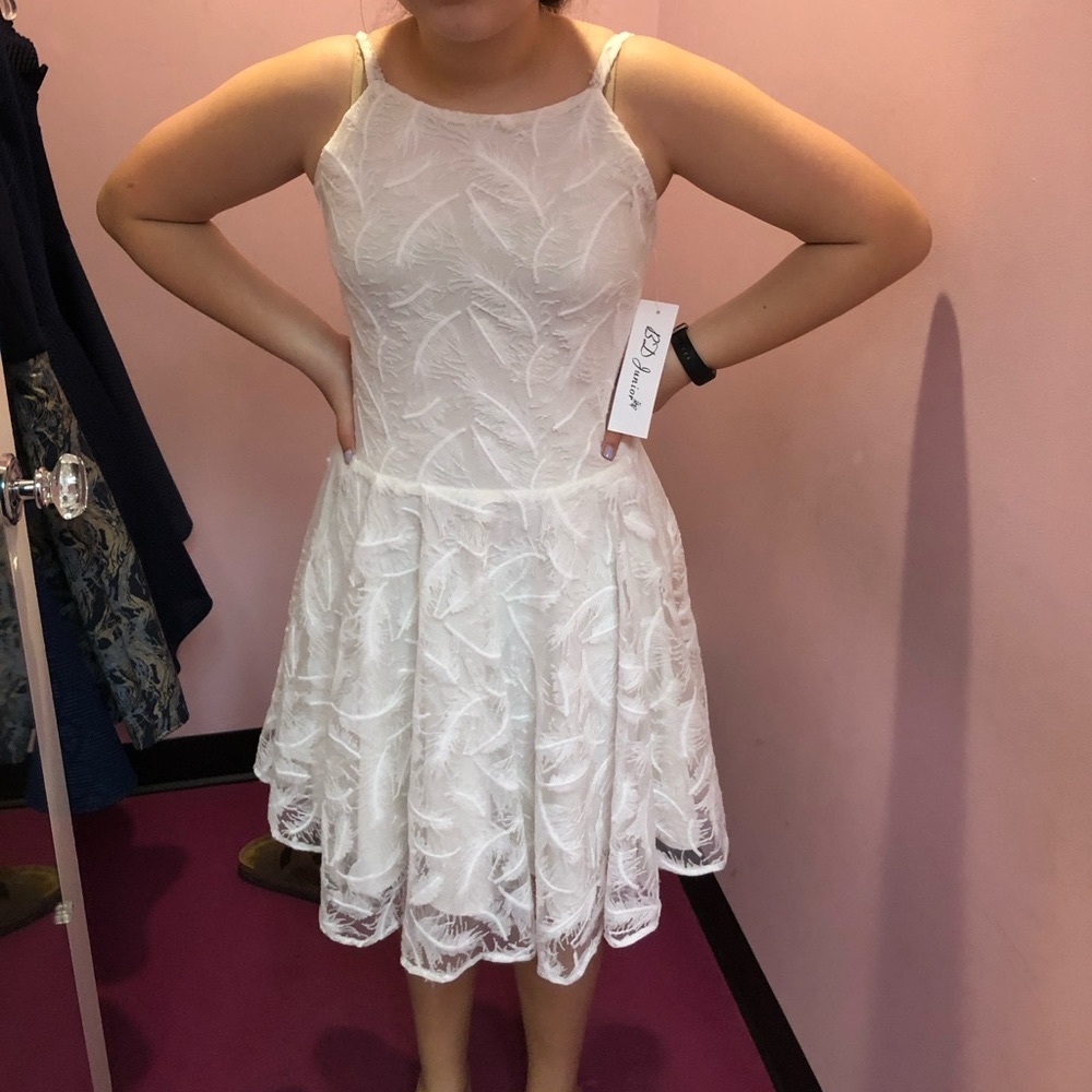 NWT BD Junior  White Spaghetti Strap dress Size 4